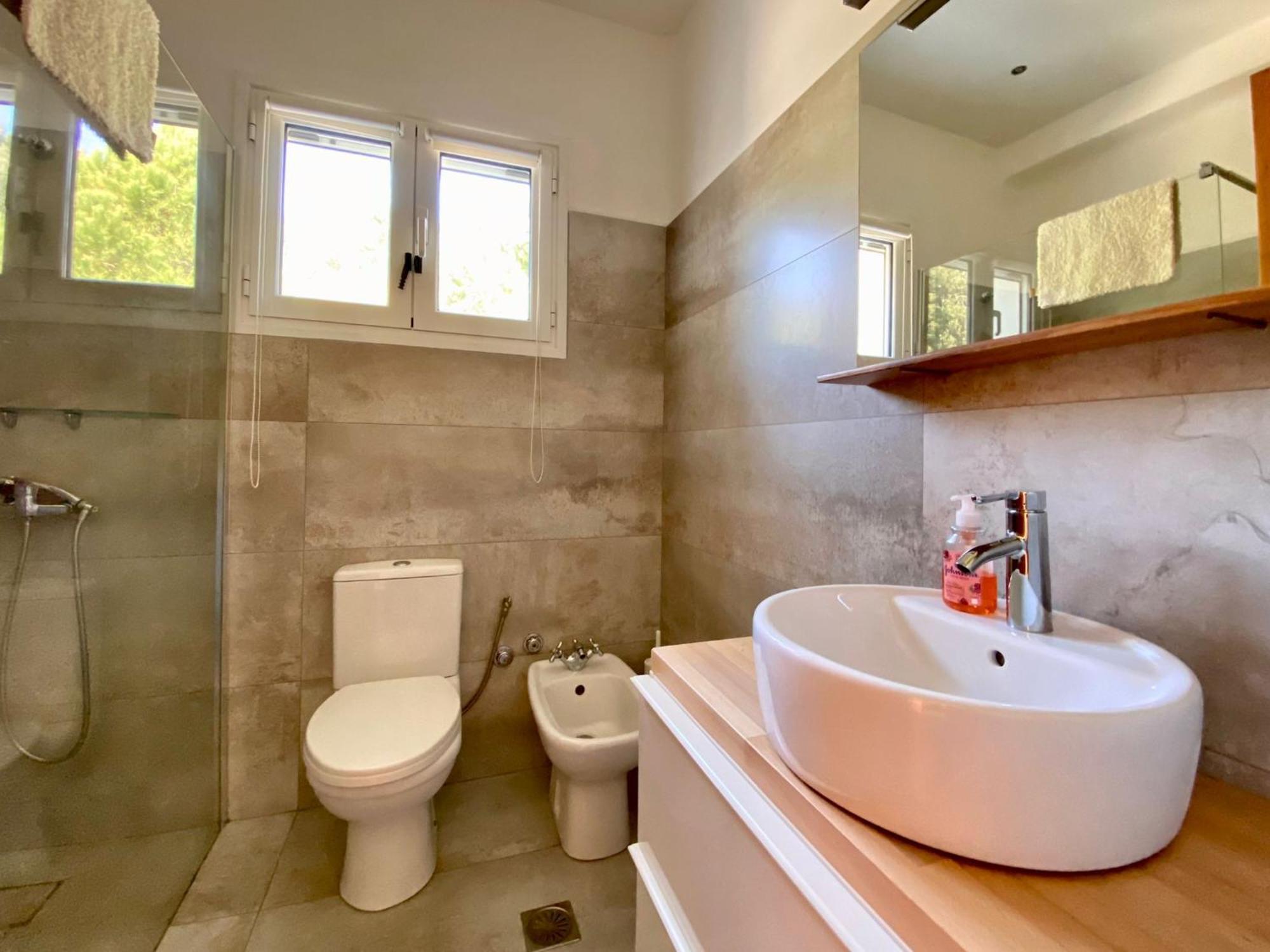 Apartment Plaka Afionas