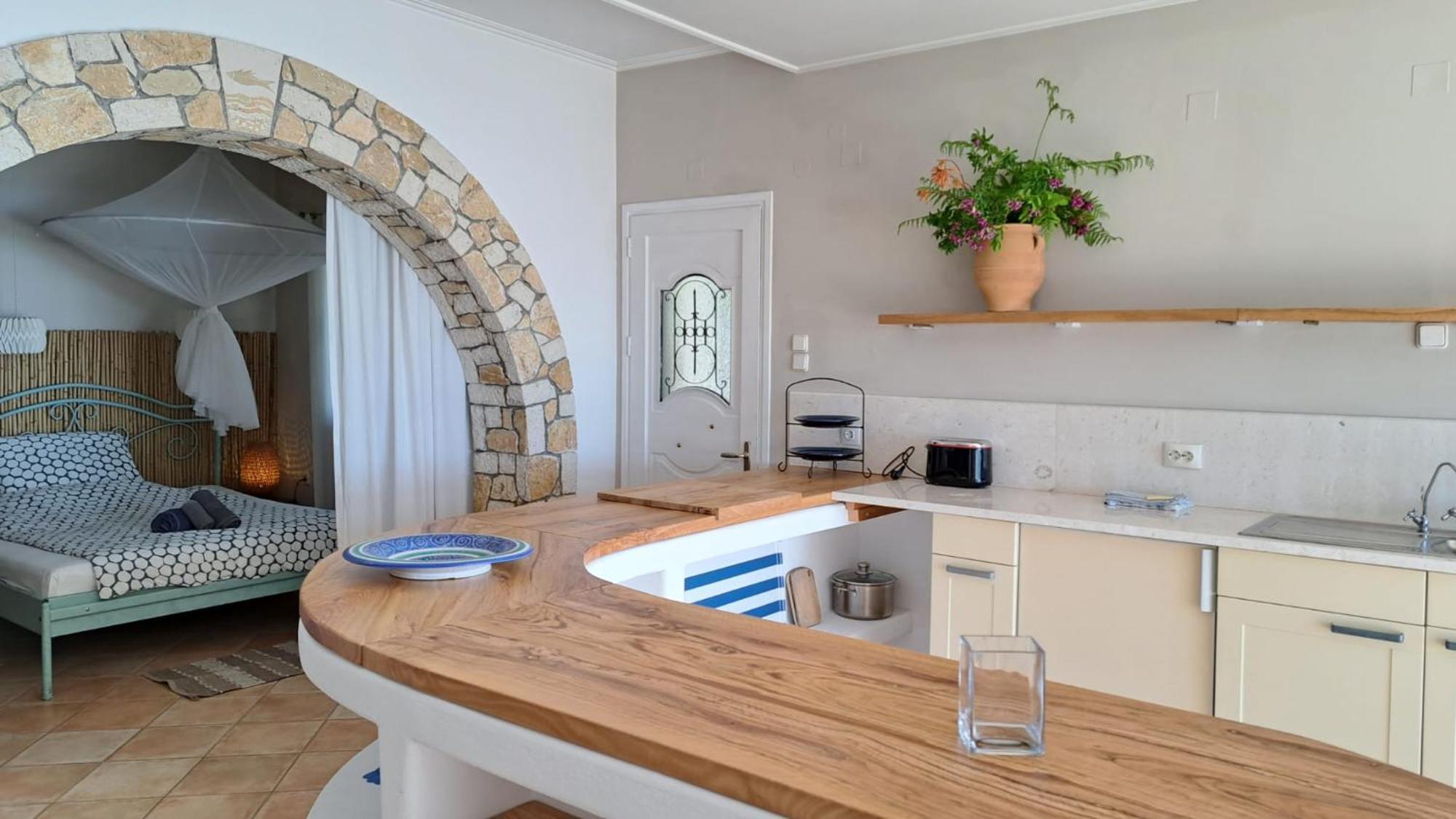 Plaka Apartment *